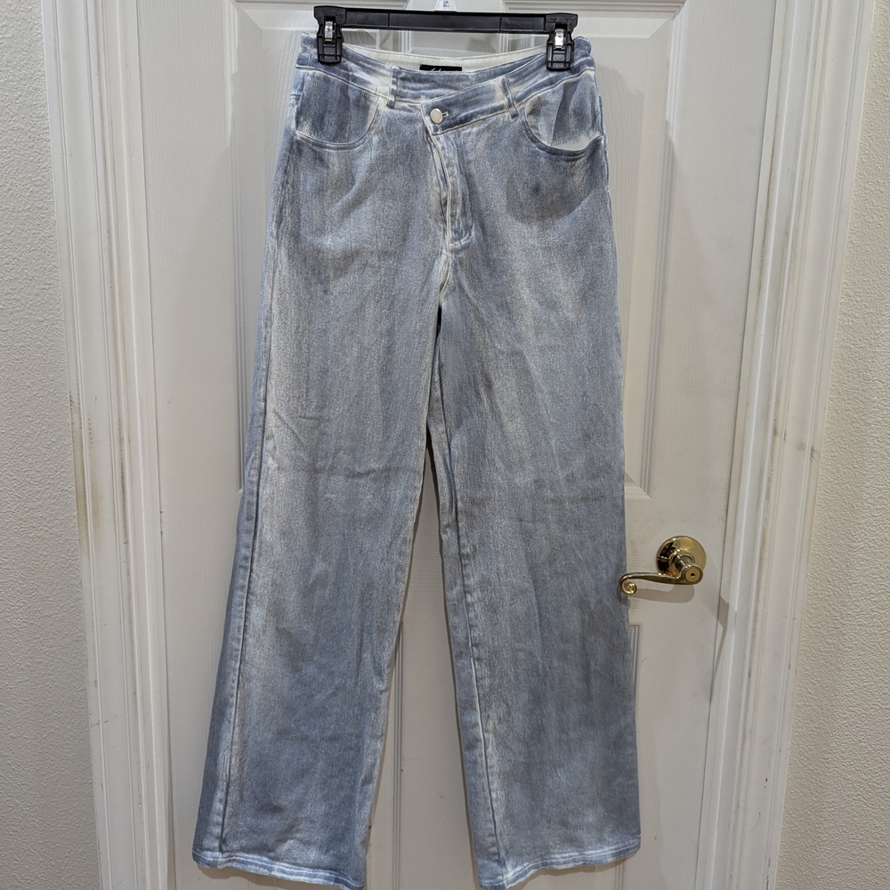 Light Blue Wide-Leg Jeans
